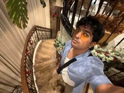 Me at day and night restaurent